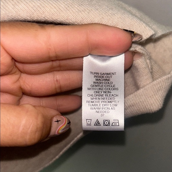 Fitted Tan Cream Sleeveless Tank Top - Picture 4 of 5